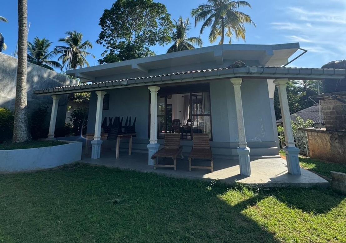 Bed and Breakfast Pemuyan Mirissa70 Exterior foto