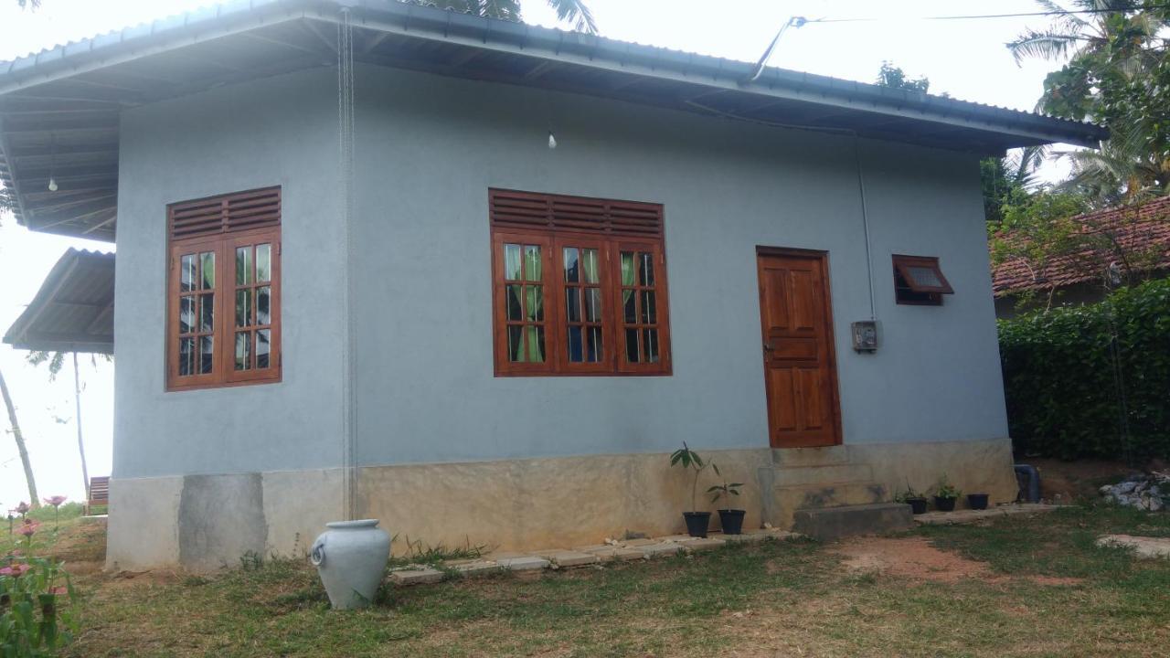 Bed and Breakfast Pemuyan Mirissa70 Exterior foto